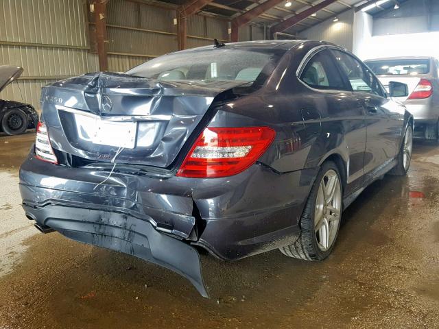 WDDGJ4HB2EG294952 - 2014 MERCEDES-BENZ C 250 GRAY photo 4