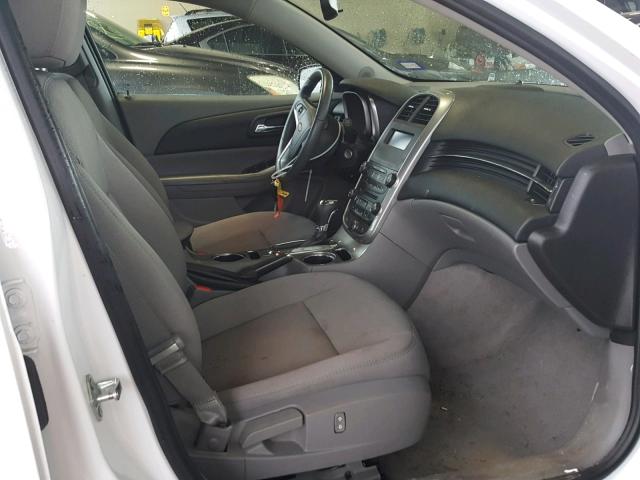 1G11A5SLXFF254917 - 2015 CHEVROLET MALIBU LS თეთრი ფოტო 5