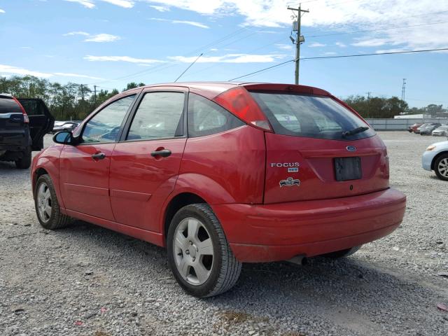 3FAFP37N15R130522 - 2005 FORD FOCUS ZX5 RED photo 3