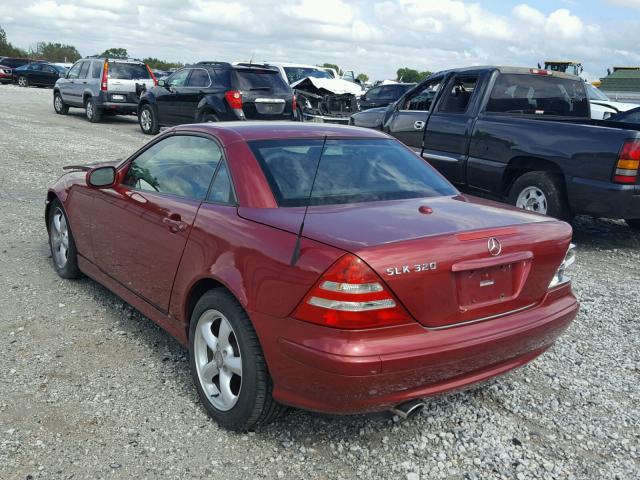 WDBKK65FX1F229995 - 2001 MERCEDES-BENZ SLK 320 RED photo 3