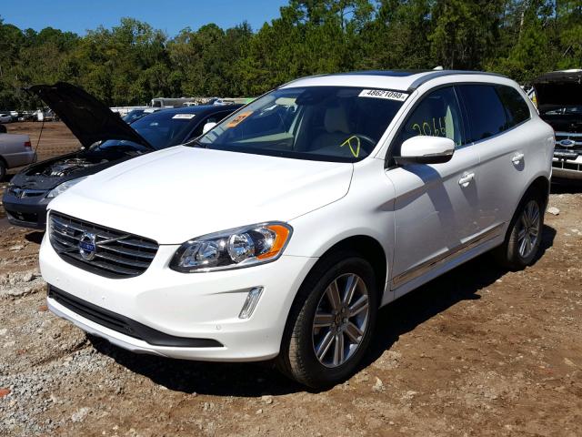 YV440MDU9H2084435 - 2017 VOLVO XC60 T5 WHITE photo 2