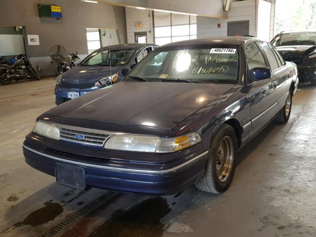 2FALP74W6RX126741 - 1994 FORD CROWN VICT BLUE photo 2