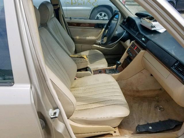 WDBEB31E1SC169200 - 1995 MERCEDES-BENZ E 300D BEIGE photo 5