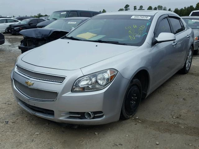 1G1ZG5E75CF182455 - 2012 CHEVROLET MALIBU LTZ ვერცხლისფერი ფოტო 2