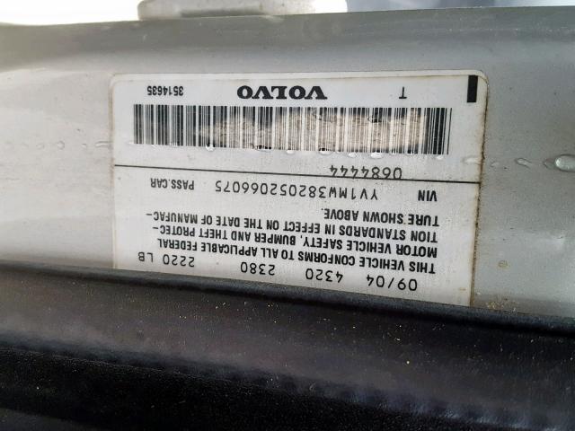 YV1MW382052066075 - 2005 VOLVO V50 2.4I SILVER photo 10