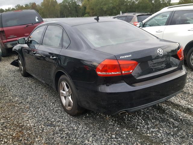 1VWBH7A33DC132366 - 2013 VOLKSWAGEN PASSAT SE BLACK photo 3