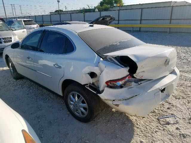 2G4WC582881163673 - 2008 BUICK LACROSSE C WHITE photo 3