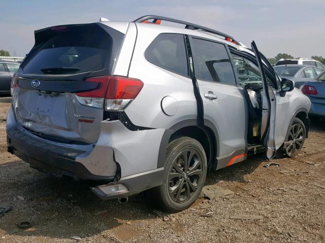 JF2SKAJC6KH408946 - 2019 SUBARU FORESTER S SILVER photo 4