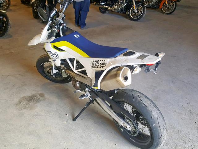 VBKUSV40XKM738613 - 2019 HUSQVARNA SUPERMOTO TWO TONE photo 3