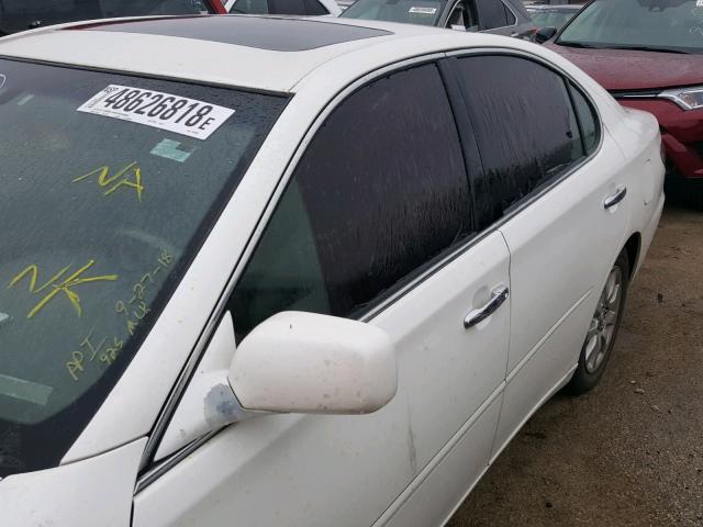 JTHBA30G140022615 - 2004 LEXUS ES 330 WHITE photo 9