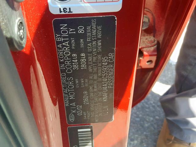 KNAFU4A24C5592495 - 2012 KIA FORTE EX RED photo 10