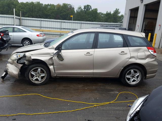 2T1KR32E13C055818 - 2003 TOYOTA MATRIX XR TAN photo 9