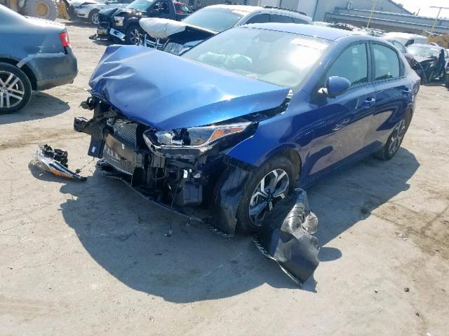 3KPF24AD2KE100009 - 2019 KIA FORTE FE BLUE photo 2