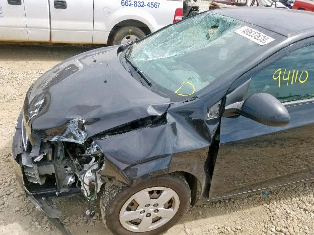 1G1JA5SH3F4171790 - 2015 CHEVROLET SONIC LS BLACK photo 9