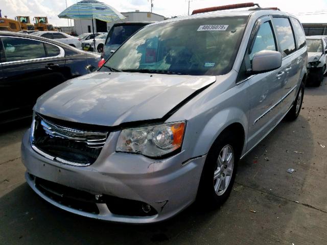 2C4RC1BG6CR351021 - 2012 CHRYSLER TOWN & COU SILVER photo 2