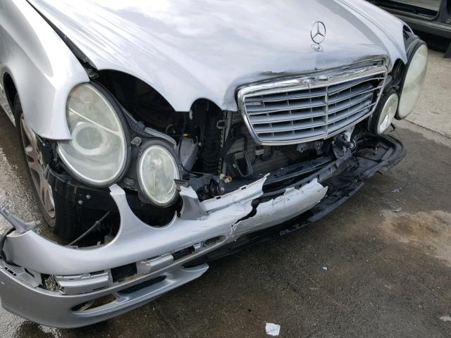 WDBUF65J73A343020 - 2003 MERCEDES-BENZ E 320 SILVER photo 9