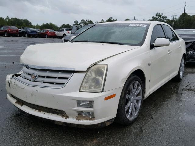 1G6DW677870181268 - 2007 CADILLAC STS WHITE photo 2