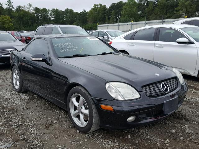 WDBKK65F81F181851 - 2001 MERCEDES-BENZ SLK 320 BLACK photo 1