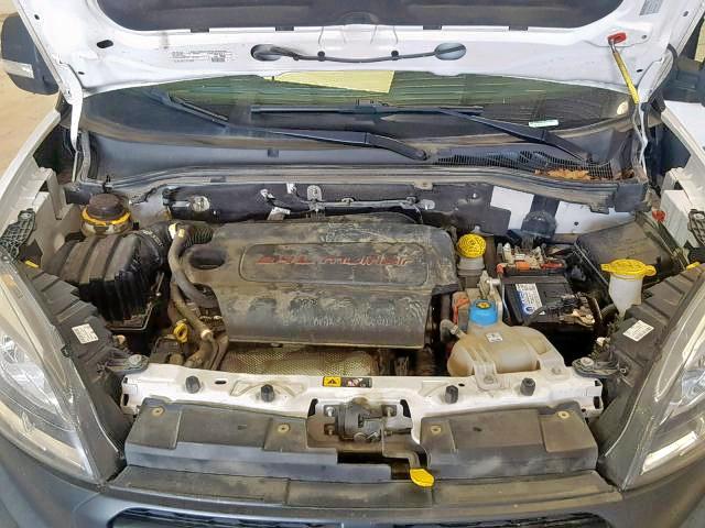 ZFBERFAT2G6C37156 - 2016 RAM PROMASTER 白色 照片 7