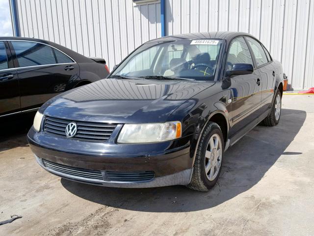 WVWMD23B5YE55918 - 2000 VOLKSWAGEN PASSAT GLS BLACK photo 2