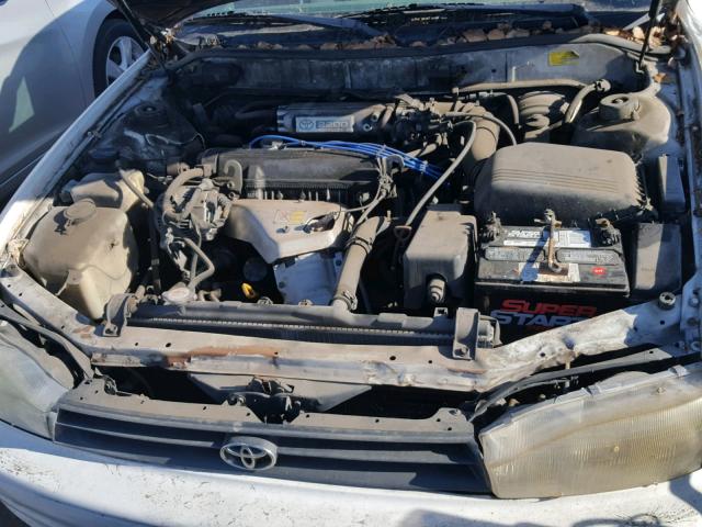 4T1SK11E8NU125407 - 1992 TOYOTA CAMRY DLX თეთრი ფოტო 7