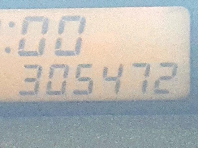 JTLKT324250179168 - 2005 TOYOTA SCION XB Blau Foto 8