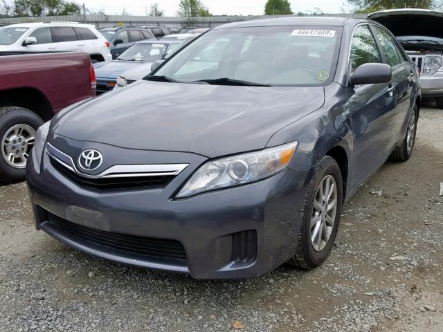 4T1BB3EK3BU141148 - 2011 TOYOTA CAMRY HYBR GRAY photo 2