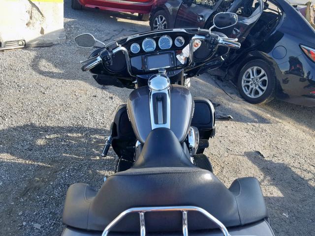 1HD1KEL14EB706012 - 2014 HARLEY-DAVIDSON FLHTK ELEC BLACK photo 5