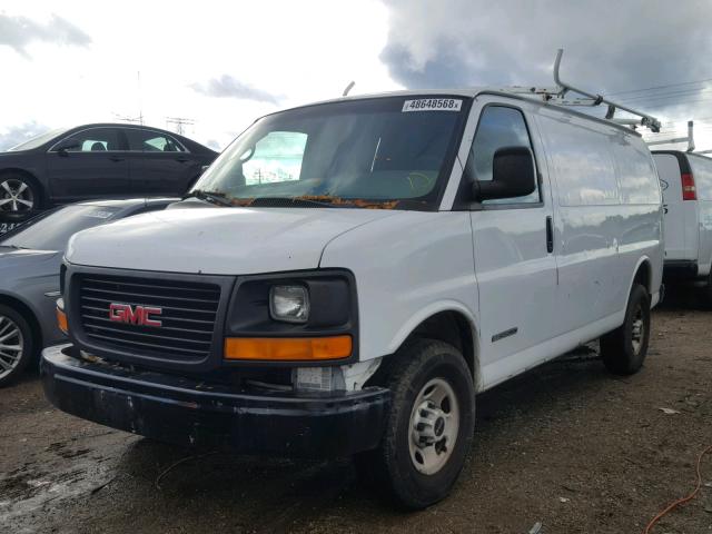 1GTHG35V151124610 - 2005 GMC SAVANA G35 WHITE photo 2