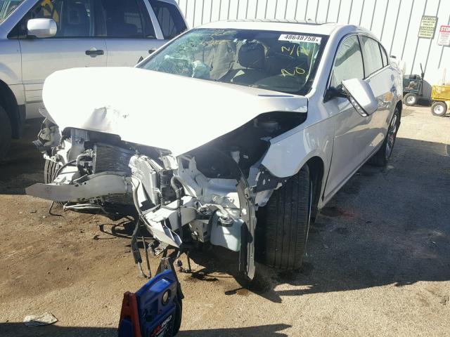 1G4GF5E30CF148451 - 2012 BUICK LACROSSE P WHITE photo 2