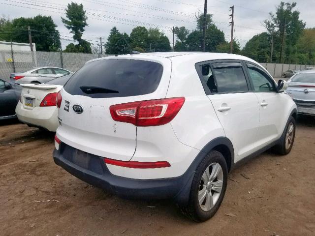 KNDPB3A27C7251166 - 2012 KIA SPORTAGE B WHITE photo 4