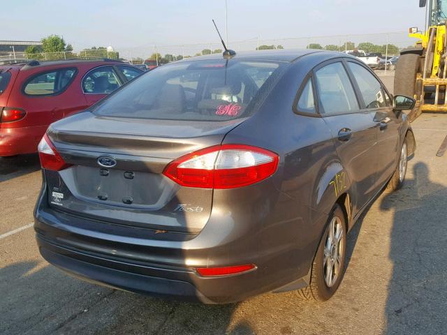 3FADP4BJ8FM114382 - 2015 FORD FIESTA SE GRAY photo 4