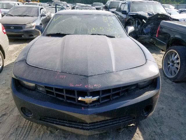 2G1FA1E36D9224944 - 2013 CHEVROLET CAMARO LS CHARCOAL photo 9