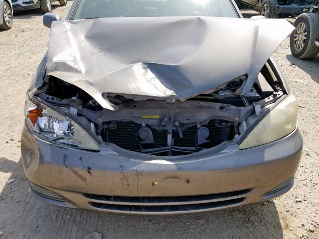 4T1BE32KX3U759872 - 2003 TOYOTA CAMRY LE GRAY photo 9