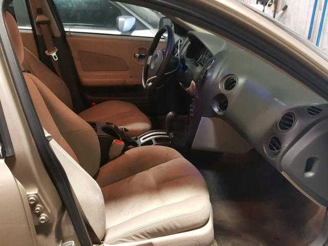 2G2WP522X41256517 - 2004 PONTIAC GRAND PRIX TAN photo 5