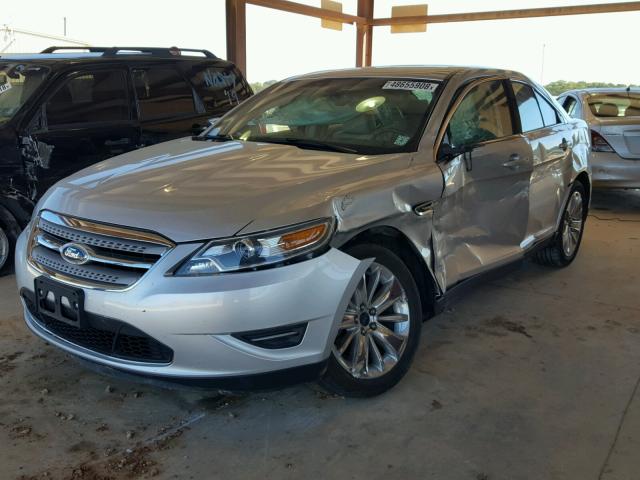 1FAHP2FW9BG178401 - 2011 FORD TAURUS LIM SILVER photo 2