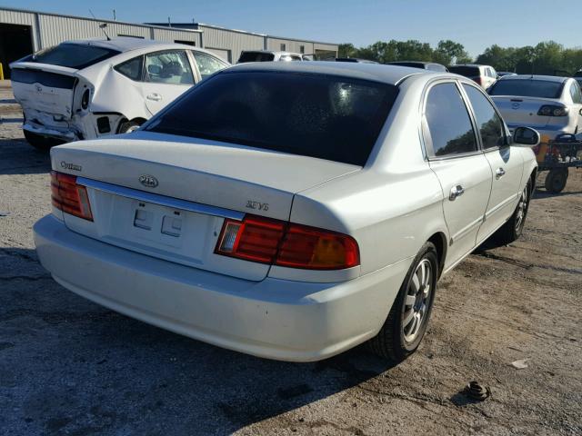 KNAGD128325156774 - 2002 KIA OPTIMA MAG WHITE photo 4