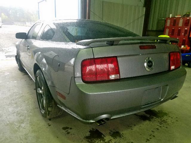 1ZVFT82H665214745 - 2006 FORD MUSTANG GT SILVER photo 3