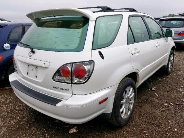 JTJHF10U620273986 - 2002 LEXUS RX 300 WHITE photo 4