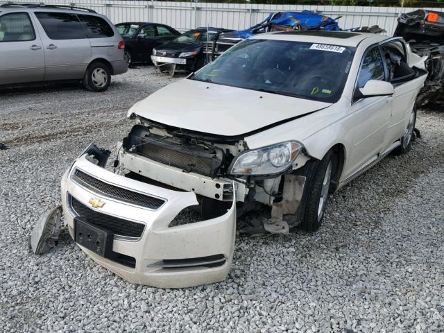 1G1ZD5E79BF332669 - 2011 CHEVROLET MALIBU 2LT WHITE photo 2