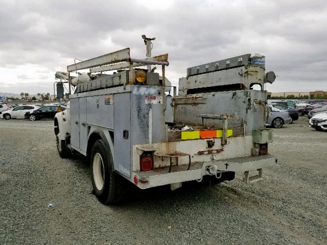 1FDNF70J6SVA14234 - 1995 FORD F700 WHITE photo 3