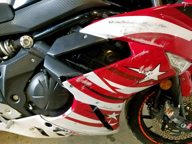 JKAEXEC18BDA69403 - 2011 KAWASAKI EX650 C 红色 照片 7