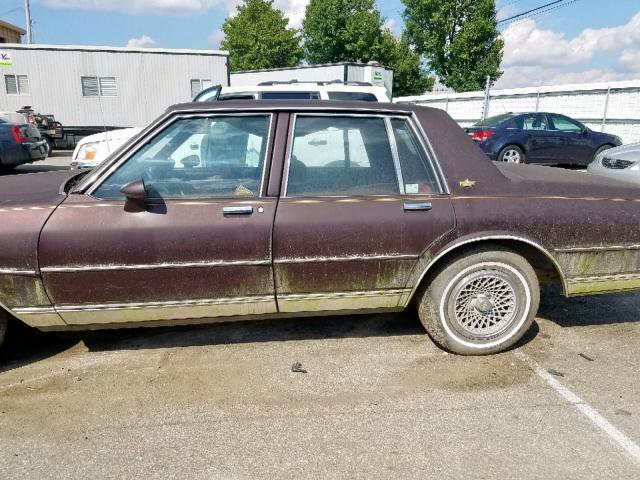 2G1BN69ZXF9110463 - 1985 CHEVROLET CAPRICE CL BURGUNDY photo 9