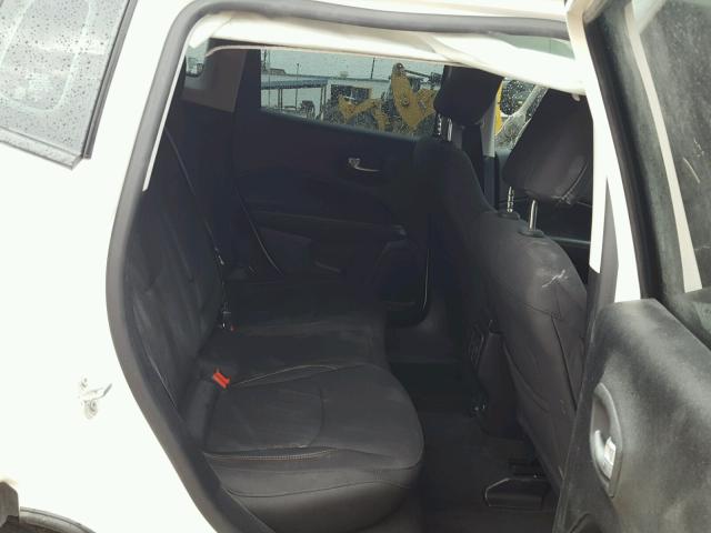 3C4NJCABXJT123250 - 2018 JEEP COMPASS SP თეთრი ფოტო 6