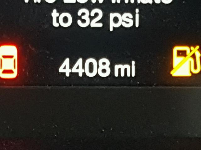 3C4NJCABXJT123250 - 2018 JEEP COMPASS SP თეთრი ფოტო 8