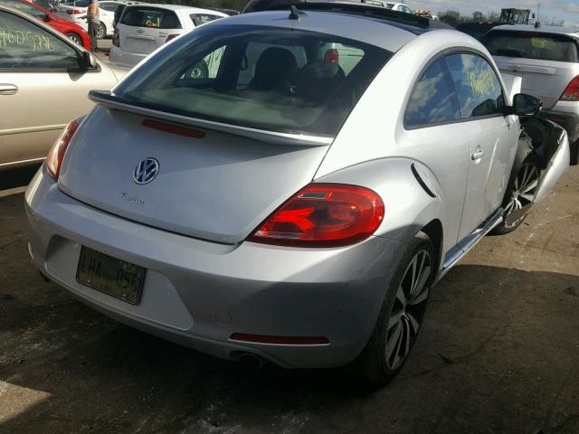 3VWV67AT8DM602098 - 2013 VOLKSWAGEN BEETLE TUR SILVER photo 4