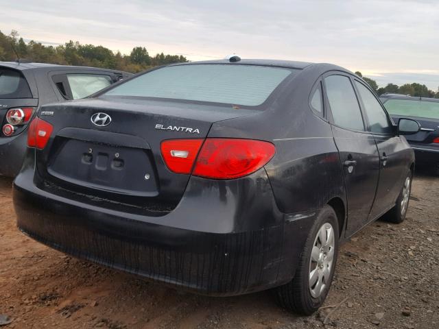 KMHDU46D88U556810 - 2008 HYUNDAI ELANTRA GL BLACK photo 4