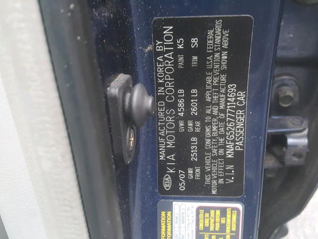 KNAFG526777114693 - 2007 KIA RONDO LX BLUE photo 10