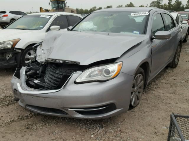 1C3CCBBB2DN693911 - 2013 CHRYSLER 200 TOURIN GRAY photo 2