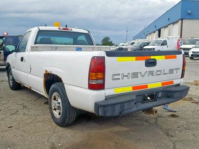 1GCEC14V01Z317377 - 2001 CHEVROLET SILVERADO WHITE photo 3